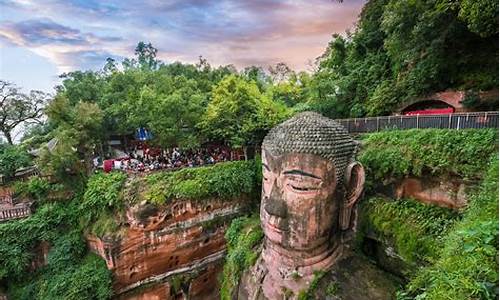 乐山大佛峨眉山旅游攻略_乐山大佛峨眉山旅