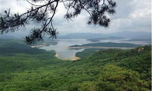 松花湖旅游_松花湖旅游景点介绍