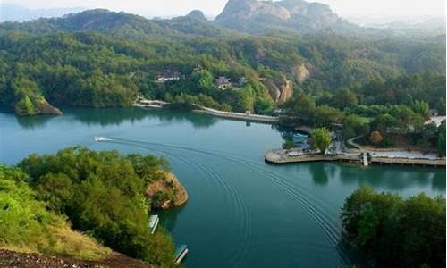 福建龙岩旅游必去十大景点_福建龙岩旅游必去十大景点推荐古代獬豸两个字怎么读